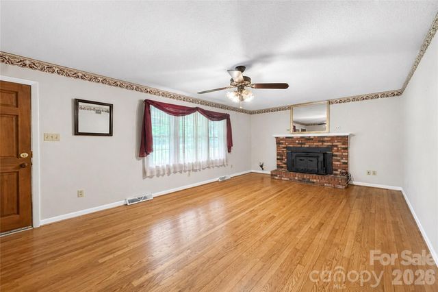 270 Lewis Ferry Road, Statesville, NC 28677
