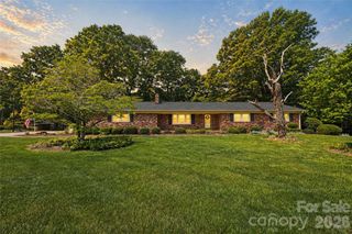 270 Lewis Ferry Road, Statesville, NC 28677
