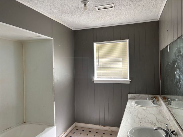 4916 Atkins Street, North Little Rock, AR 72217
