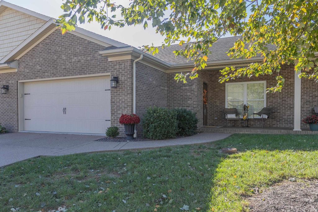 4839 Paddock Drive, Evansville, IN 47715