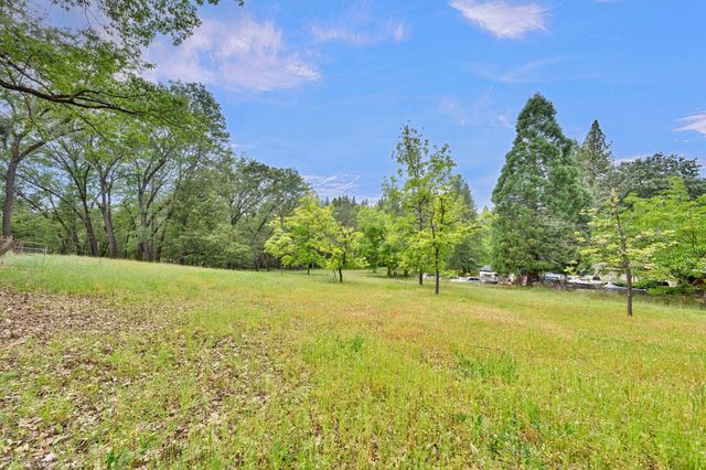 4762 Dusty Ln, Placerville, CA 95667