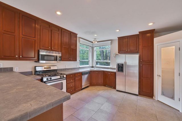 4762 Dusty Ln, Placerville, CA 95667
