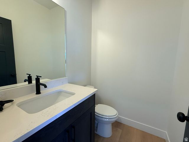 2405 W 3200 N, Farr West, UT 84404