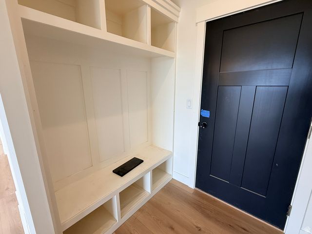 2405 W 3200 N, Farr West, UT 84404