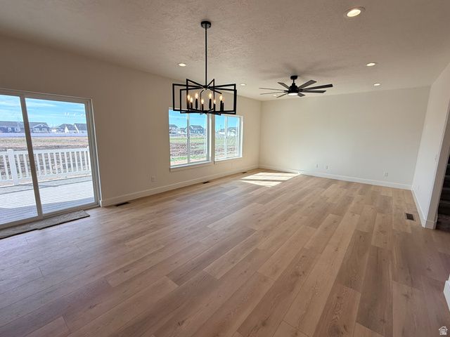 2405 W 3200 N, Farr West, UT 84404