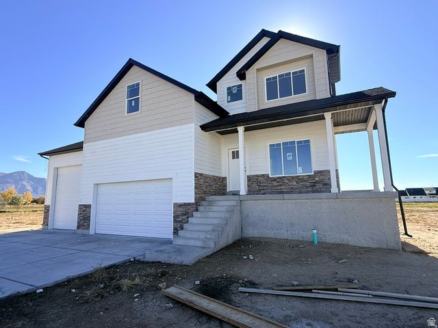 2405 W 3200 N, Farr West, UT 84404