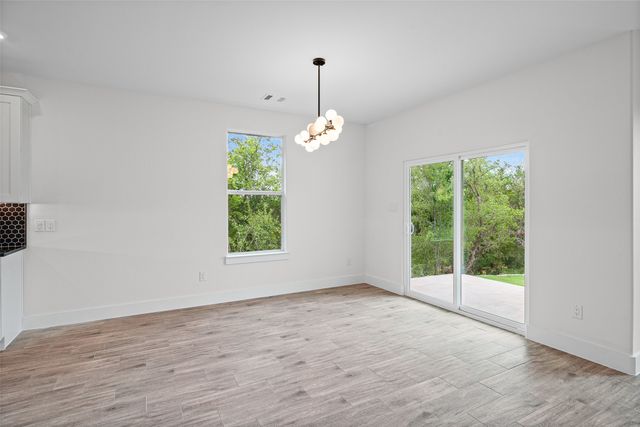 2712 Steepleridge Circle, Granbury, TX 76048