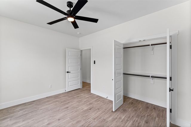 2712 Steepleridge Circle, Granbury, TX 76048