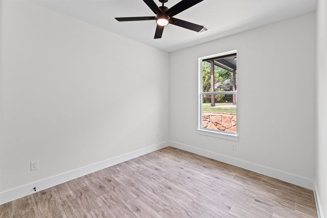 2712 Steepleridge Circle, Granbury, TX 76048