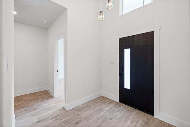2712 Steepleridge Circle, Granbury, TX 76048
