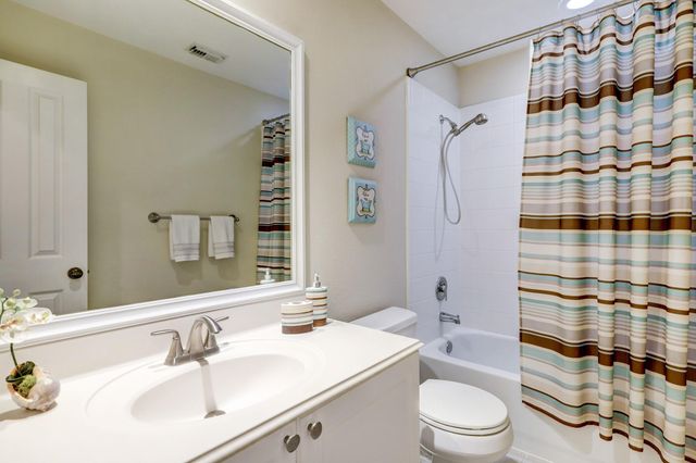 10 Stone Creek Place, The Woodlands, TX 77382