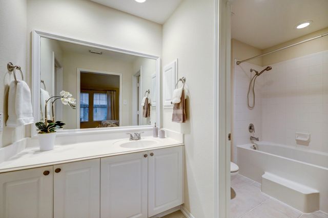 10 Stone Creek Place, The Woodlands, TX 77382