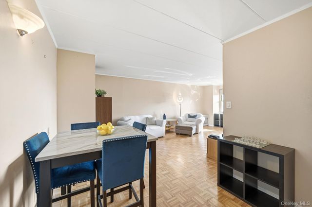 11 Park Avenue 6V, Mount Vernon, NY 10550