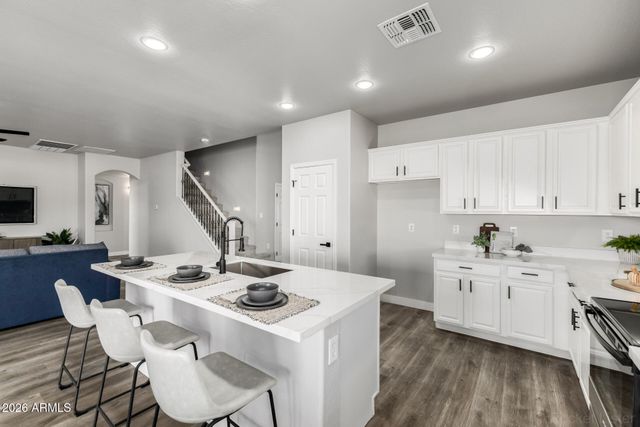 3305 S 121st Drive, Tolleson, AZ 85353