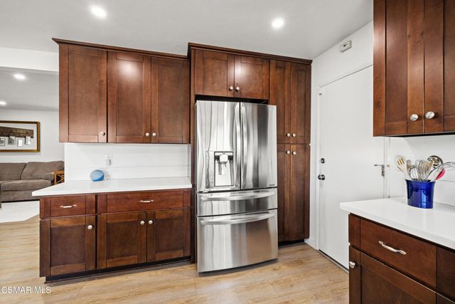 6 S Jerome Avenue, Newbury Park, CA 91320