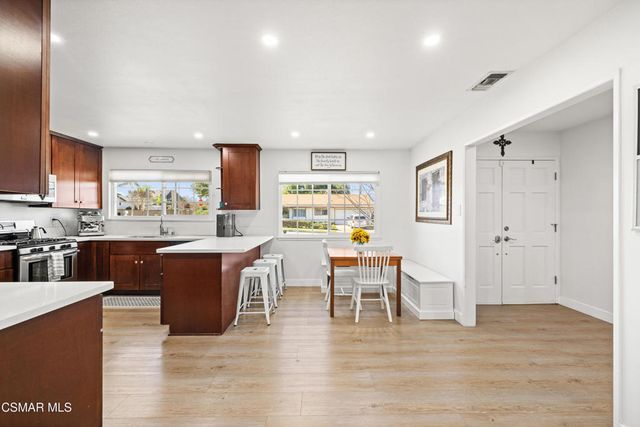 6 S Jerome Avenue, Newbury Park, CA 91320