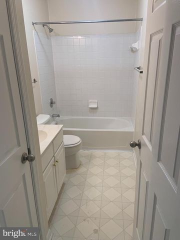 1528 LONG DRIVE CT, Crofton, MD 21114
