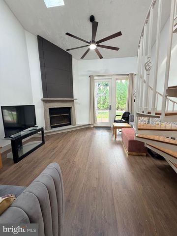 13 FERRIS CT, New Castle, DE 19720