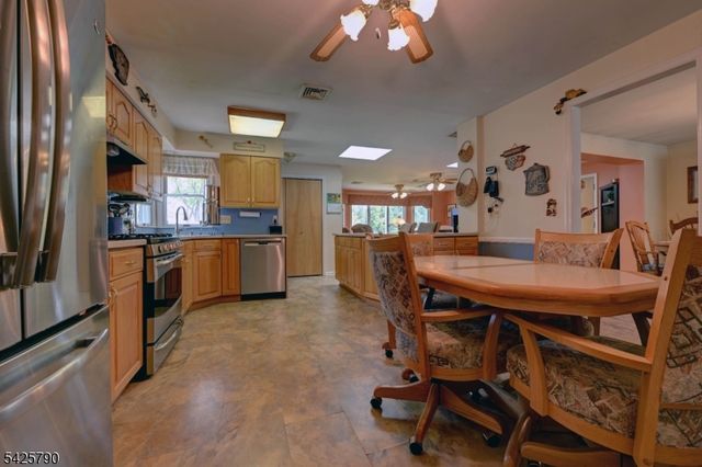 348 Boulevard, Pequannock Twp., NJ 07444