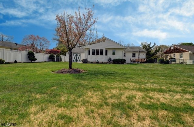 348 Boulevard, Pequannock Twp., NJ 07444