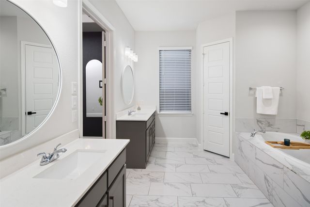 908 Bridle Path Parkway, Aubrey, TX 76227