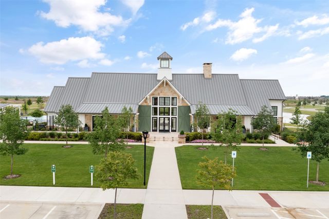 908 Bridle Path Parkway, Aubrey, TX 76227