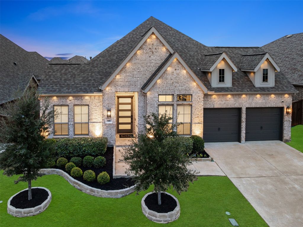 908 Bridle Path Parkway, Aubrey, TX 76227