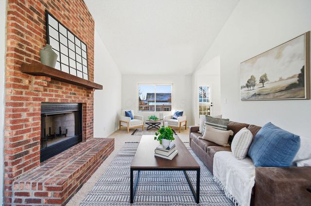 1995 Michelle Drive, Grove City, OH 43123