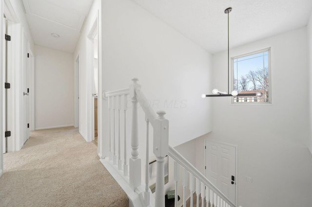 1995 Michelle Drive, Grove City, OH 43123