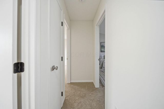 1995 Michelle Drive, Grove City, OH 43123