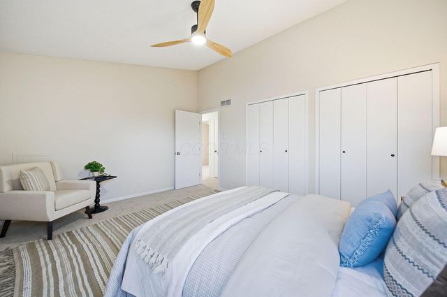 1995 Michelle Drive, Grove City, OH 43123