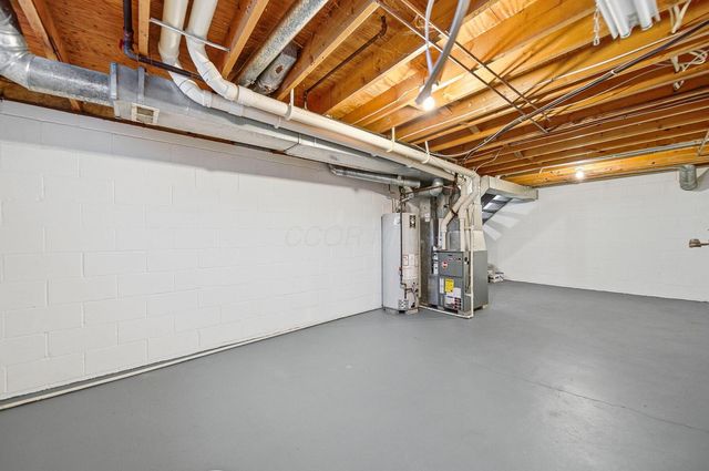 1995 Michelle Drive, Grove City, OH 43123