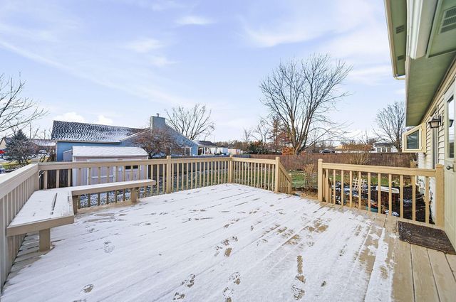 1995 Michelle Drive, Grove City, OH 43123