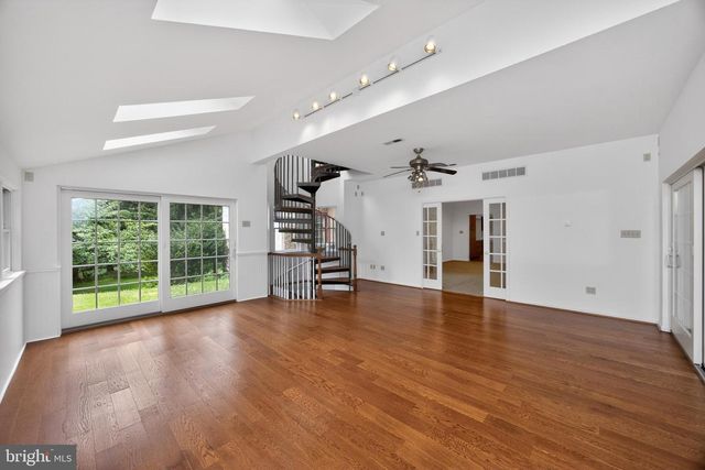 2 WYNDHAM HILL DR, Reading, PA 19606