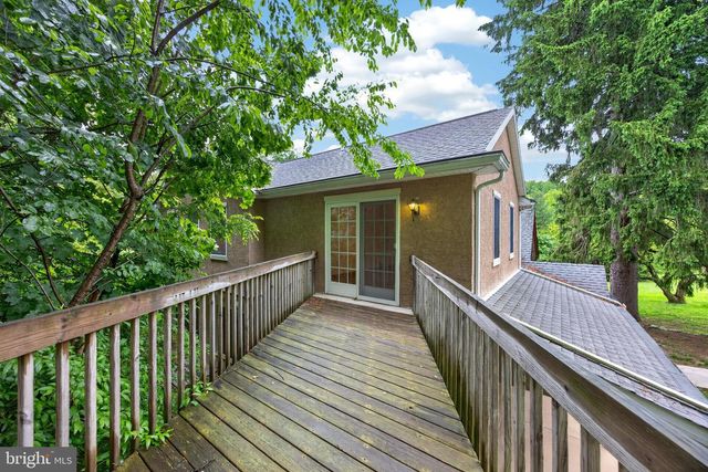 2 WYNDHAM HILL DR, Reading, PA 19606