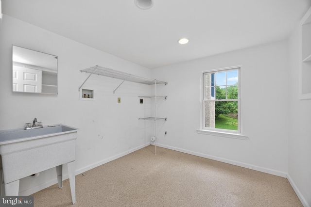 2 WYNDHAM HILL DR, Reading, PA 19606
