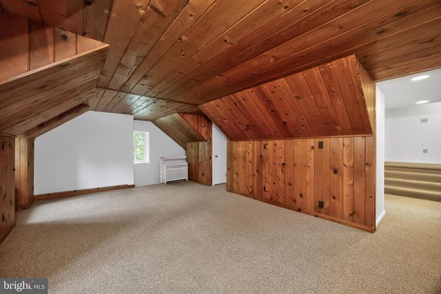 2 WYNDHAM HILL DR, Reading, PA 19606