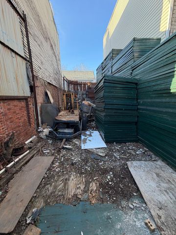 442 E 175th Street, Bronx, NY 10457