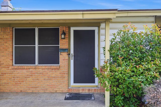 3901 Woodlane Avenue, Haltom City, TX 76117