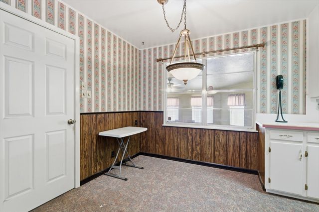 3901 Woodlane Avenue, Haltom City, TX 76117