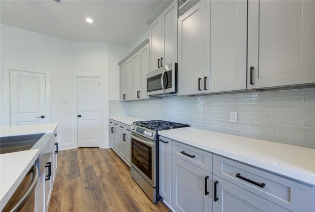 1106 Paul Quinn Street B, Houston, TX 77091