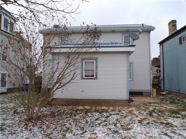 1026 Washington Ave, Monaca, PA 15061