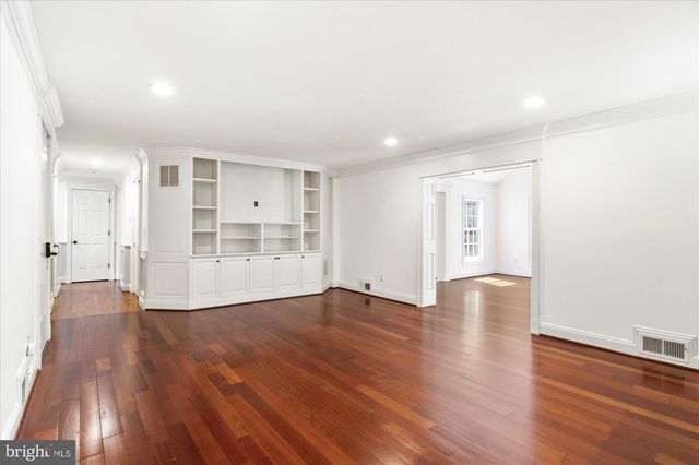10019 KENDALE RD, Potomac, MD 20854