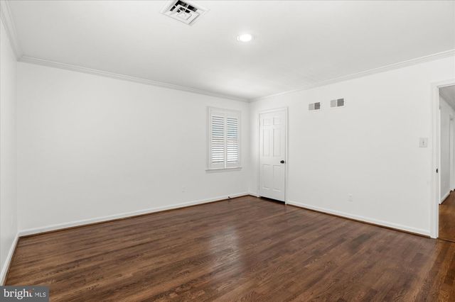 10019 KENDALE RD, Potomac, MD 20854