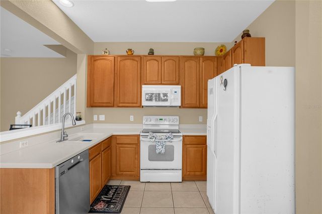 6491 DAYSBROOK DRIVE 101, Orlando, FL 32835