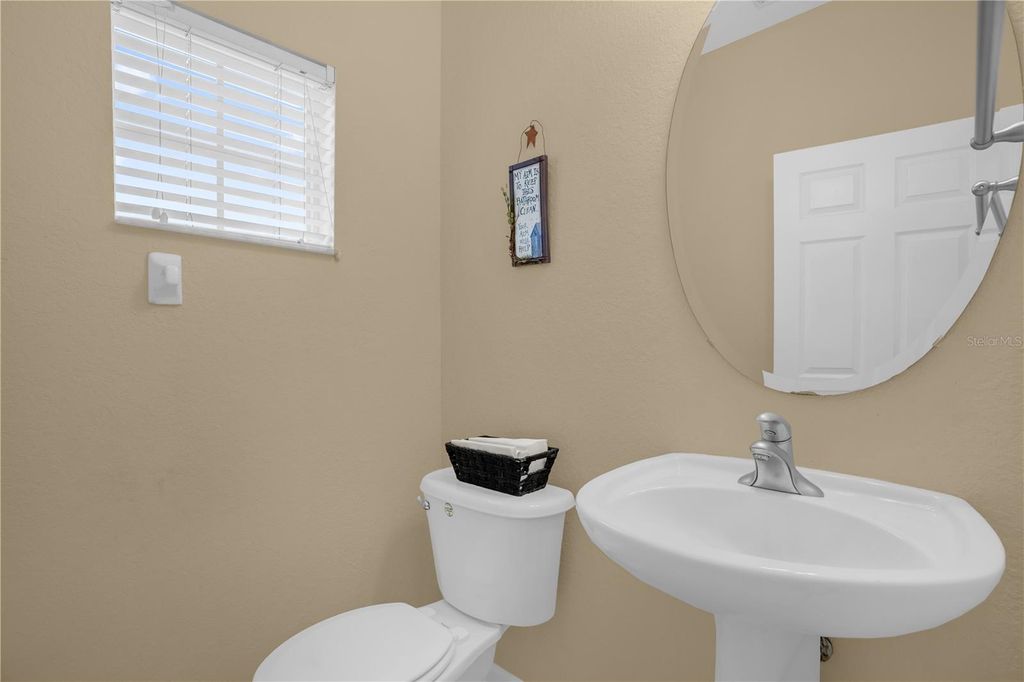 Image 12 of property listing at 6491 DAYSBROOK DRIVE 101, Orlando, FL 32835
