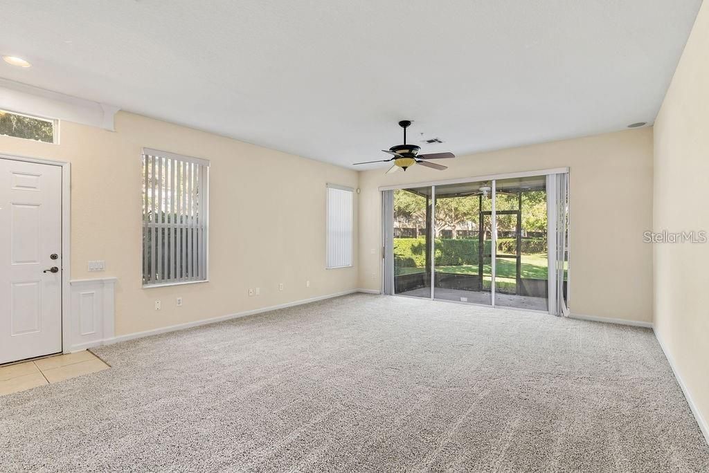Image 5 of property listing at 6491 DAYSBROOK DRIVE 101, Orlando, FL 32835