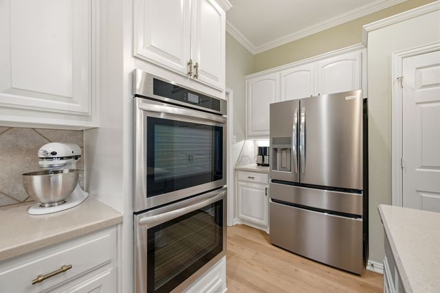 6 Avalon Drive, Trophy Club, TX 76262