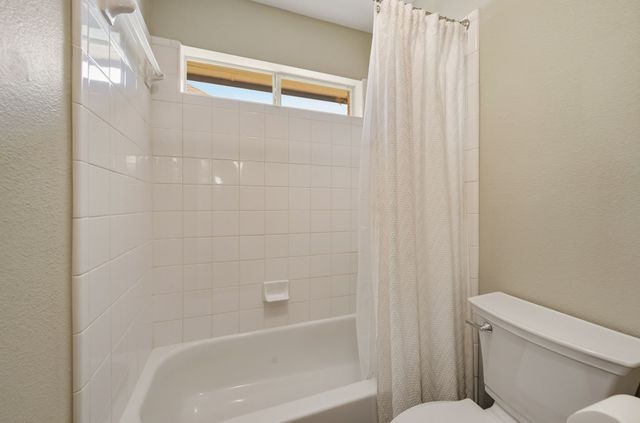 6 Avalon Drive, Trophy Club, TX 76262