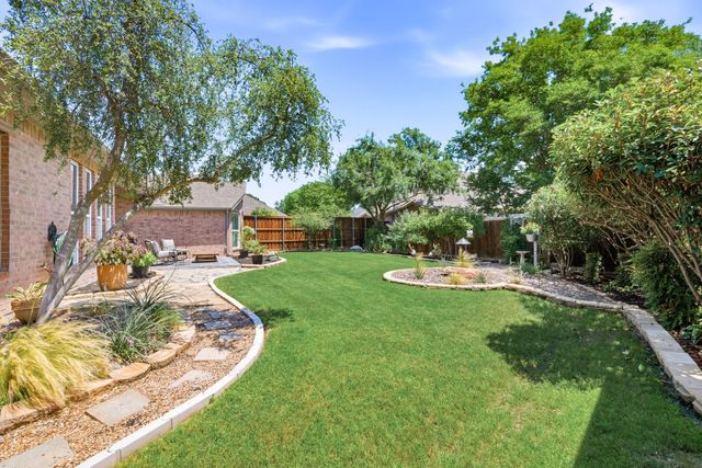 6 Avalon Drive, Trophy Club, TX 76262